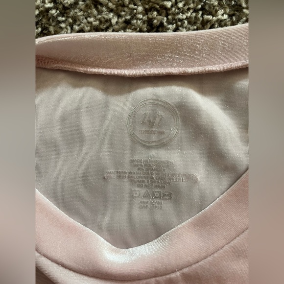 Maurices pink velvet shirt - Picture 6 of 7